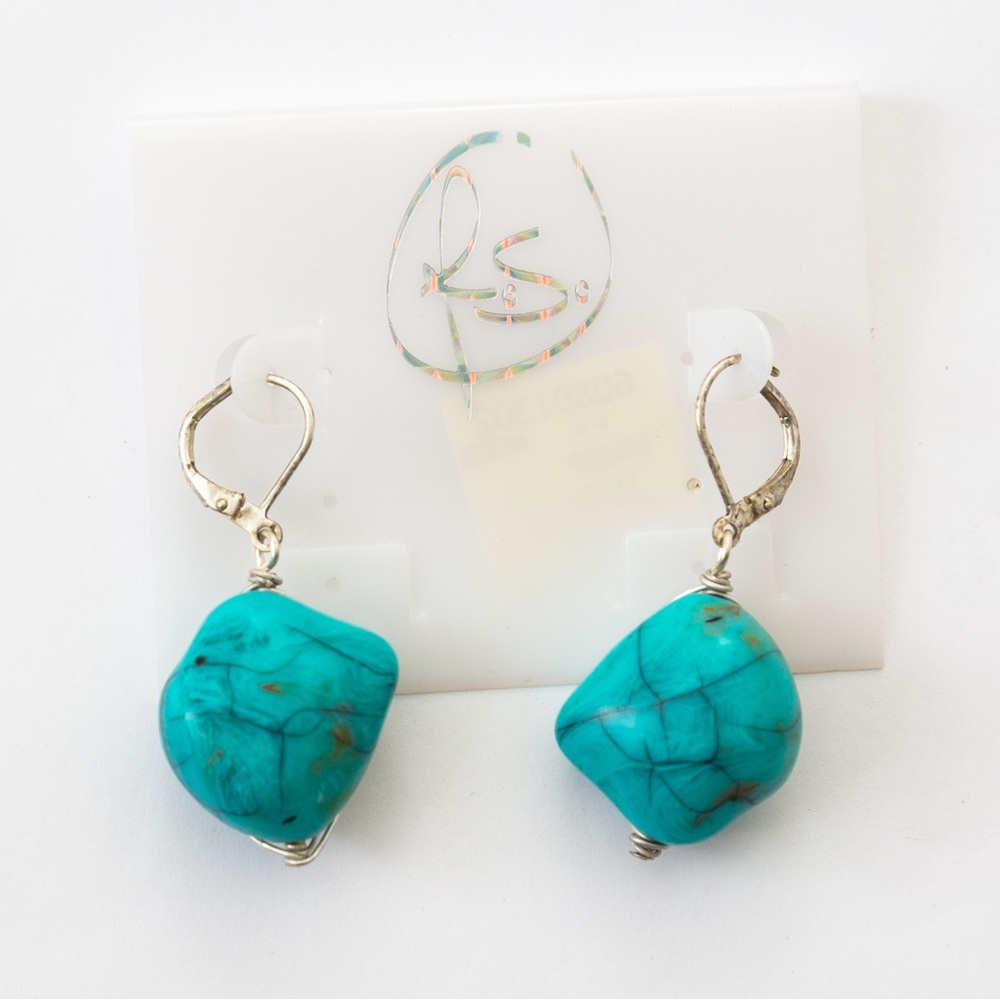 Faux turquoise nugget drop style earring with silver tone closure from R.S.